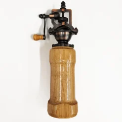 DOUG DILL Historic Wood Peppermill