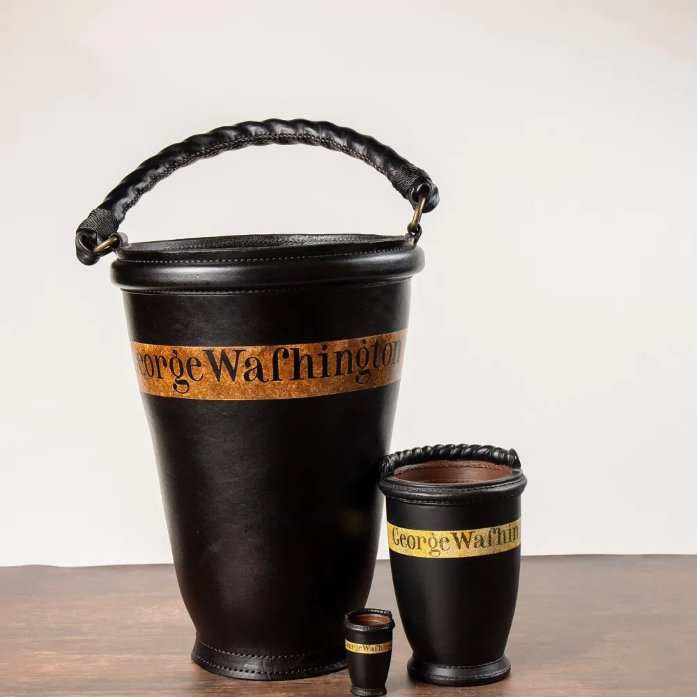 DESIGN MASTER ASSOCIATES Mount Vernon Leather Fire Bucket