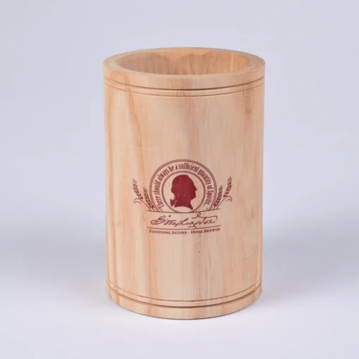 DESIGN MASTER ASSOCIATES Wooden Beer Koozie